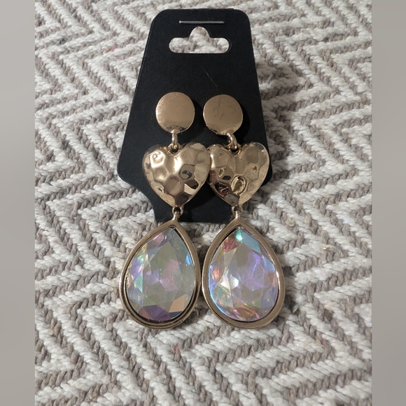 Vintage Gold Heart Earrings with Iridescent Drops - Picture 1 of 5